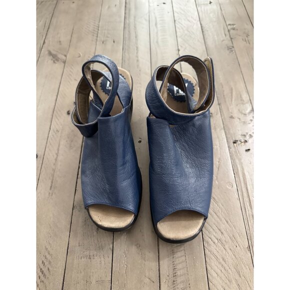 FLY London Blue Leather Wedge Strappy Criss Cross Sandals Size 38 8 - Picture 1 of 5